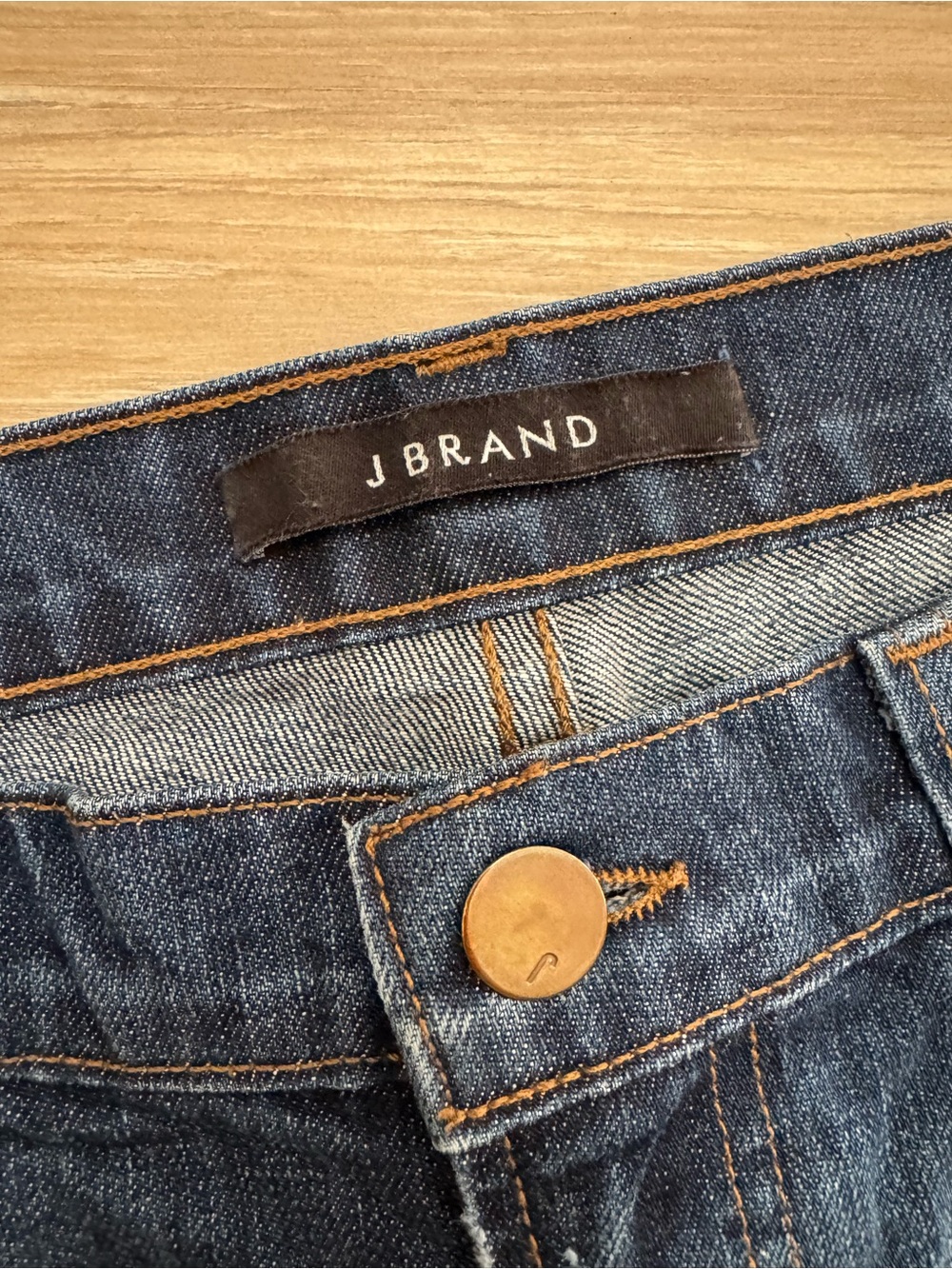 J Brand Cut-Off Short Ringer Size 28 - Picture 3 of 11